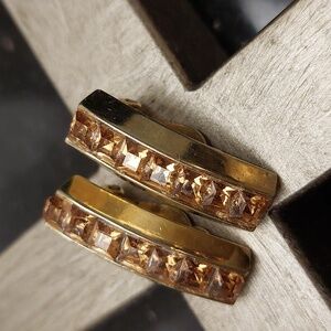 Whiting and Davis Co. Vintage Channel Set Rhinestone Goldtone Clip Earrings GVC